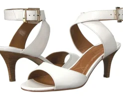 Women J. Renee Women's Soncino