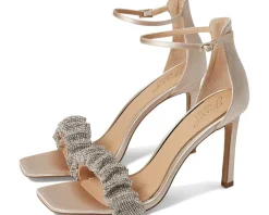 Jewel Badgley Mischka Women's Ridley Hot