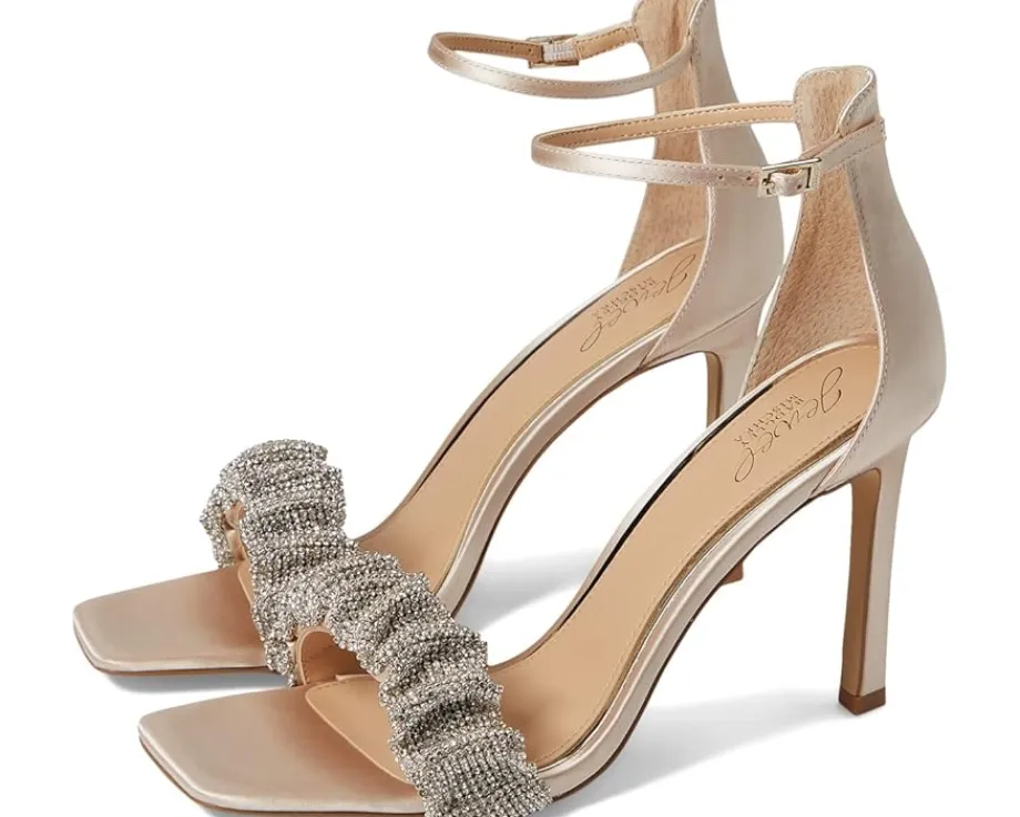 Jewel Badgley Mischka Women's Ridley Hot