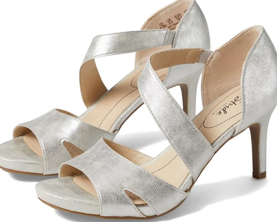 LifeStride Women's Mega