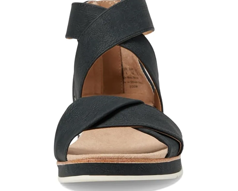 LifeStride Women's Zoom Online