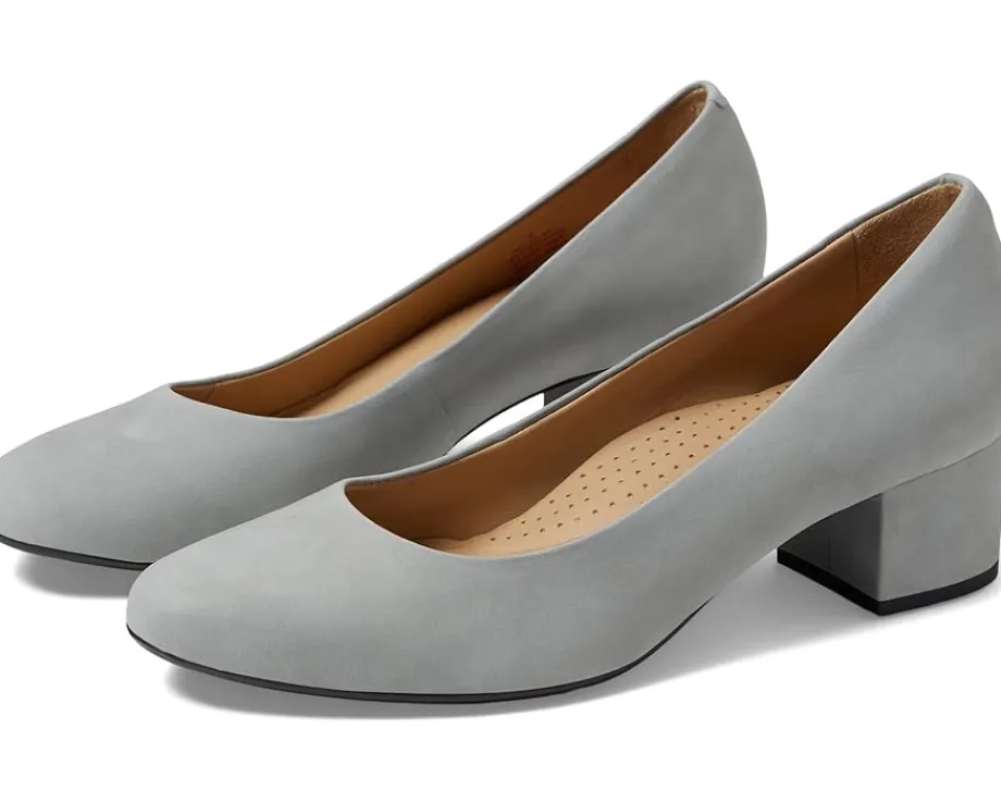 Marc Joseph New York Women's Broad Street Pump Online