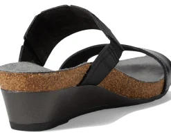 Naot Women's Royalty Best