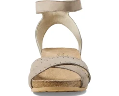 Women Naot Women's Wand