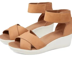 Naturalizer Women's Riviera