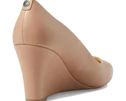 Nine West Women's Cal9X9 Outlet