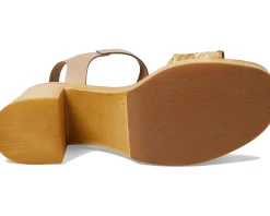 Women Seychelles Women's Manila