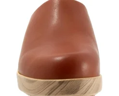 SoftWalk Women's Felida New