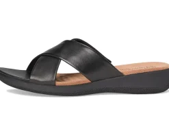 SoftWalk Women's Tillman Best