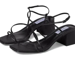 Steve Madden Women's Remmi Hot