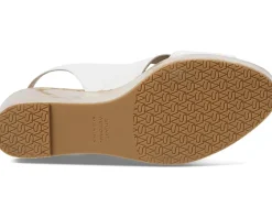 Women Stuart Weitzman Women's Carmen Wedge