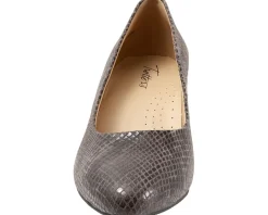 Women Trotters Women's Kari