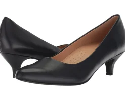 Women Trotters Women's Kiera