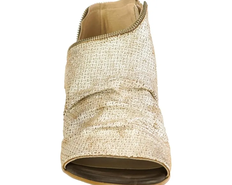 Women Unity in Diversity Women's Sage