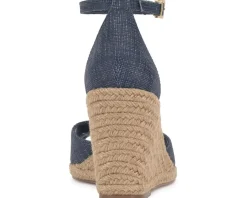 Vince Camuto Women's Felyn Best