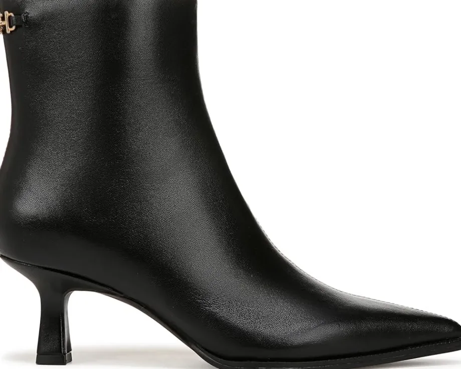 Women Circus NY by Sam Edelman Yuki