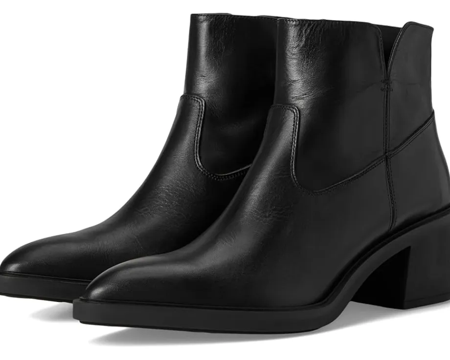 Women La Canadienne Yvette