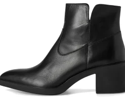 Women La Canadienne Yvette