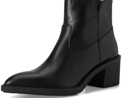 Women La Canadienne Yvette